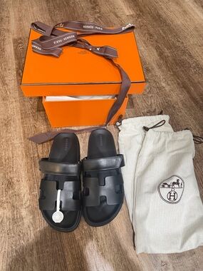 Black Men’s Slide Sandals hermes chypre